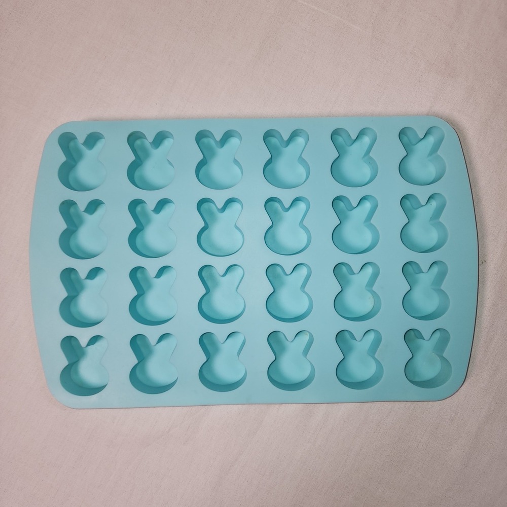 Easter Bunny Shape Silicone Baking Mold Chocolate/Resin Crafts/Soap 24 Cavity